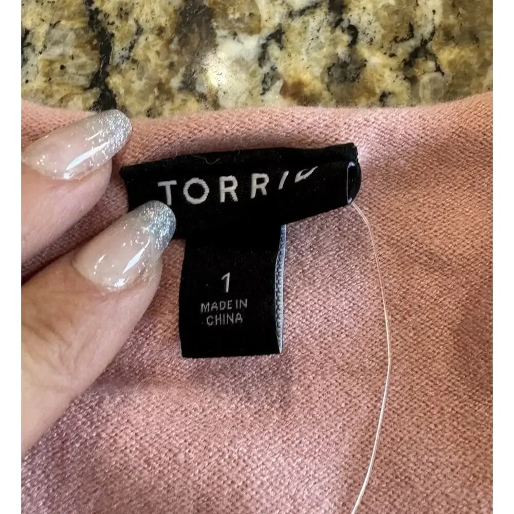 Torrid Pink V Neck Slouchy Pullover Sweater NWT Size 1 1X Plus 14 16 Knit Casual